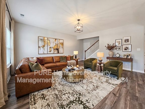2nd image of 118 Flintlock Way