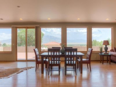 5713 Rio Pinos Rd NE, Rio Rancho, NM, 87144