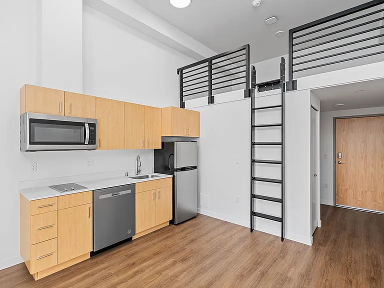Harbor Flats — Photo 9