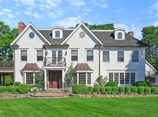 74 Cedar Cliff Rd, Riverside, CT 06878