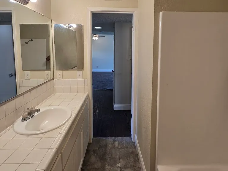 1414 W Clinton Ave #104 — Photo 7