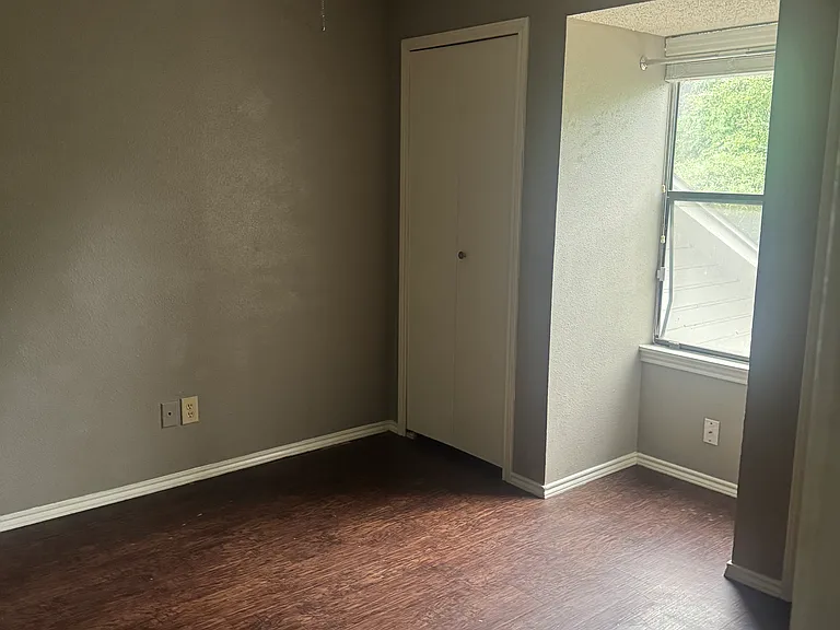 13519 George Rd — Photo 6