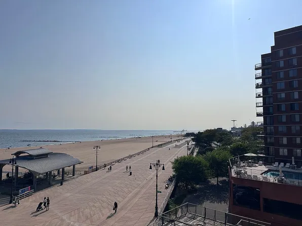 50 Brighton 1 Rd #4N, Brooklyn, NY 11235