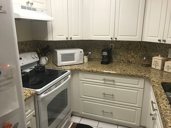 5th image of 9758 SW 138th Ave #Cb1l