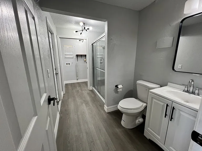 414 Cortez Dr — Photo 8