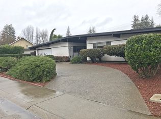 4217 American River Dr, Sacramento, CA 95864
