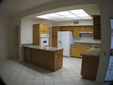 3rd image of 20235 N Meadowood Dr