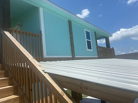 5th image of 125 Ocean Tide Dr