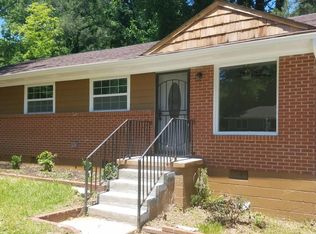 2531 Old Colony Rd, East Pt, GA 30344