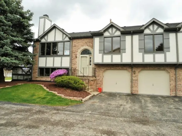 2305 Olde Mill Rd, Plainfield, IL 60586