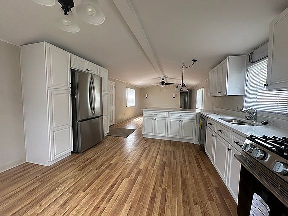 5th image of 5780 Pfeiffer Cir
