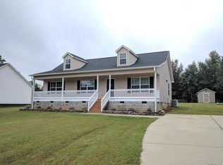 457 Rutledge Dr, Catawba, SC 29704