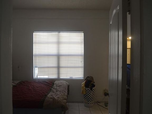4th image of 3807 N Tampa St