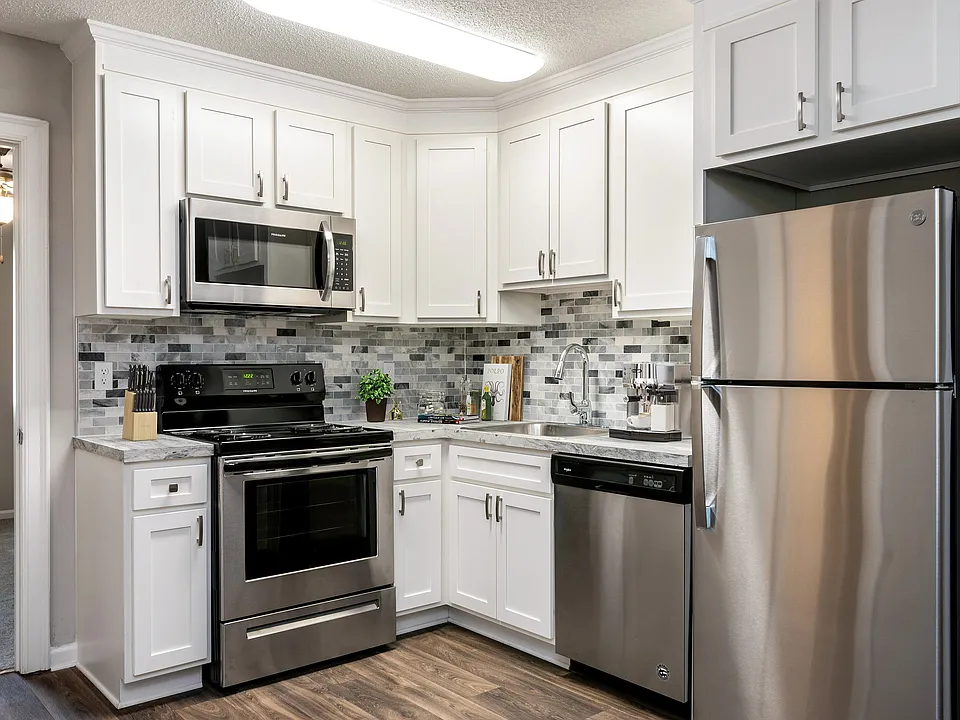 Deluxe Kitchen