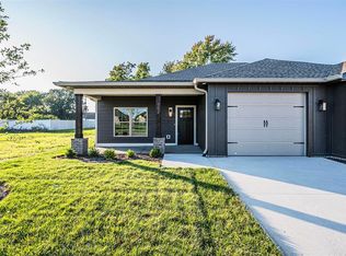 562 Providence Ct, Bowling Green, KY 42104