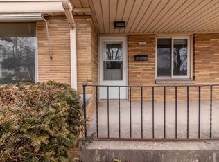 2306 N 102nd St, Wauwatosa, WI 53226