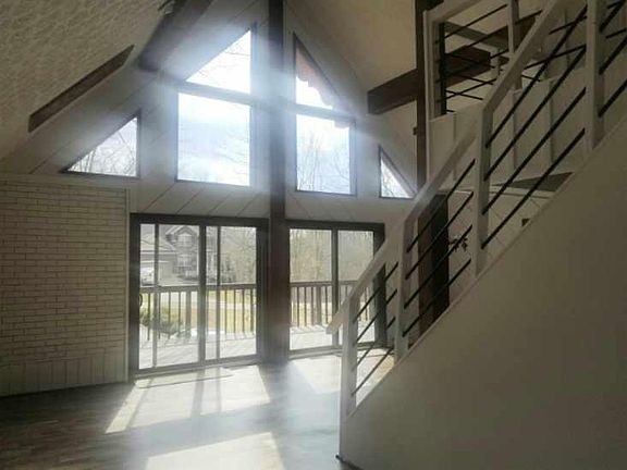 4th image of 20973 Alpine Dr Lot 960-961-95