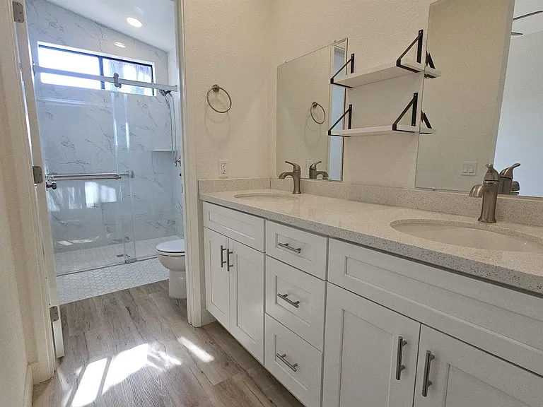 Primary Bath/Spa