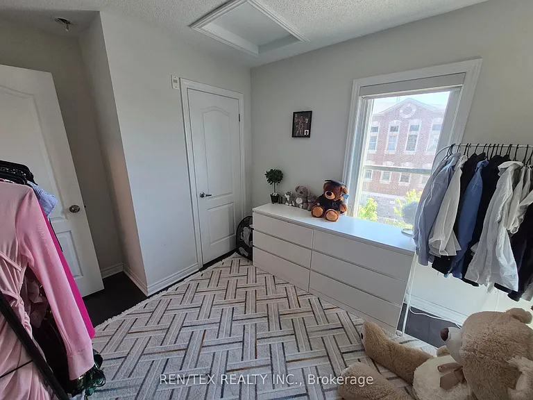 3905 Major Mackenzie Dr W #217 — Photo 16