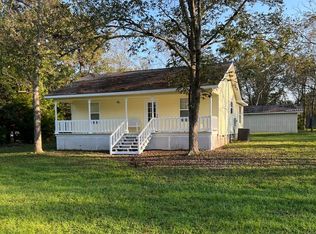 16878 Canal Rd, Dozier, AL 36028