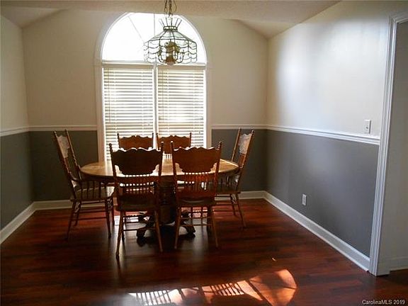 5th image of 1004 Gracebrook Dr #52