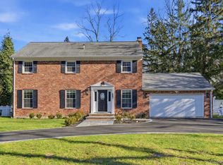 131 Turkey Lane, Cold Spring Harbor, NY 11724