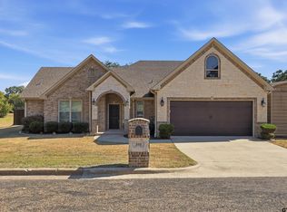 310 Rosewood St, Mount Pleasant, TX 75455