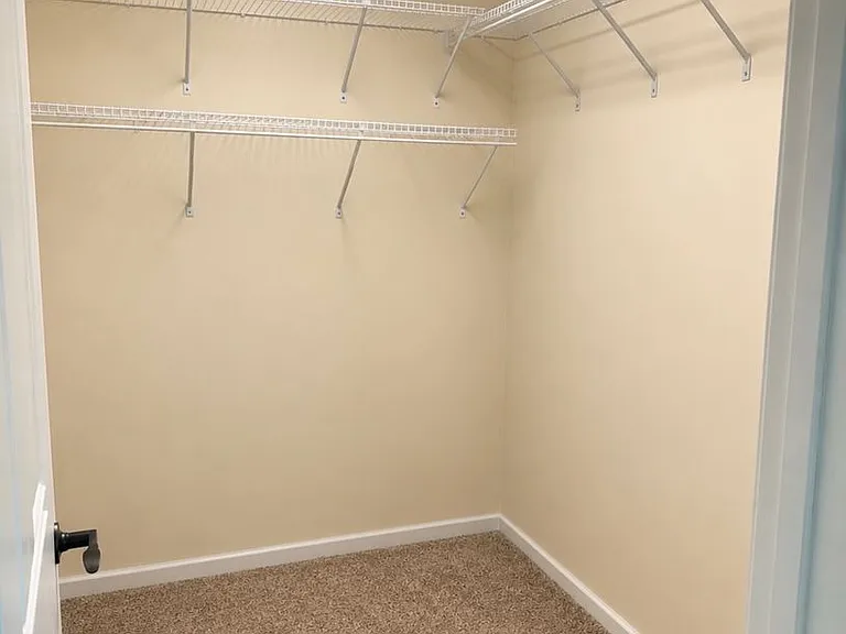 815 Westridge Cir — Photo 29