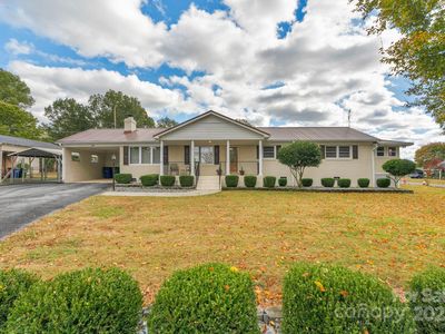 1202 Flowe Dr, Matthews, NC, 28104