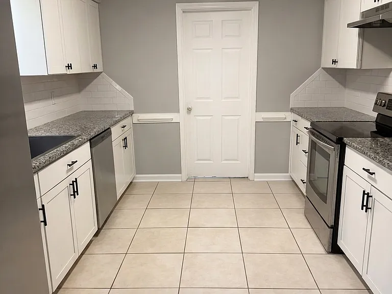 4558 Papaya Dr — Photo 4