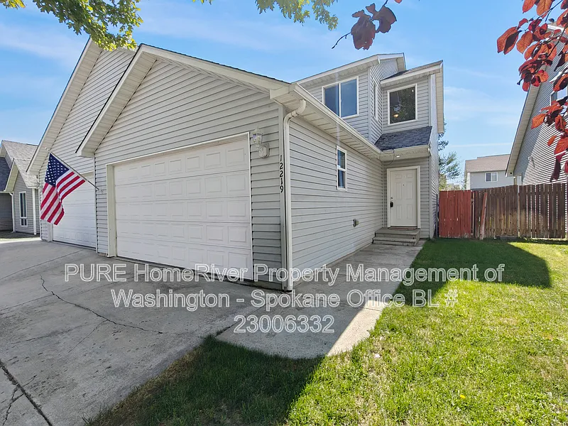 3 bed, 2.5 bath, 1500 sqft, $1,995 — Photo 3
