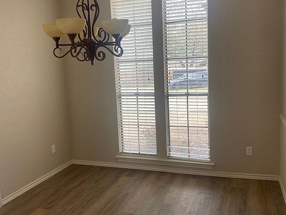 5th image of 3013 Parkside Dr