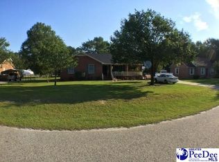 1509 E Roosevelt St, Dillon, SC 29536