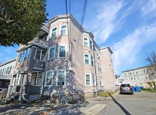 91 Greenfield St #1, Lawrence, MA 01843