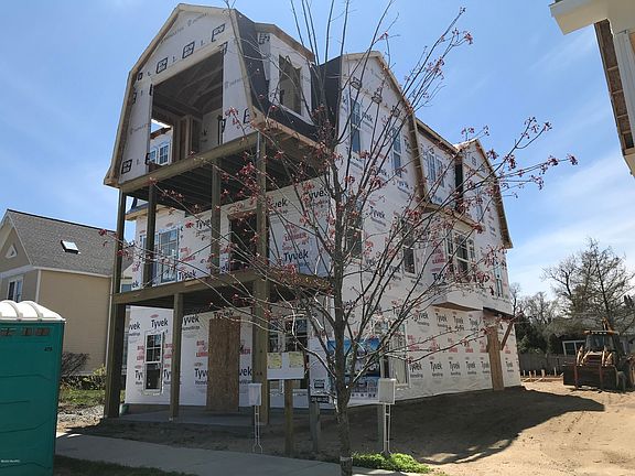 2nd image of 120 N Barton St #7