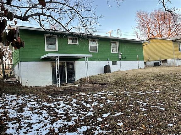 4th image of 4705 E 39th St