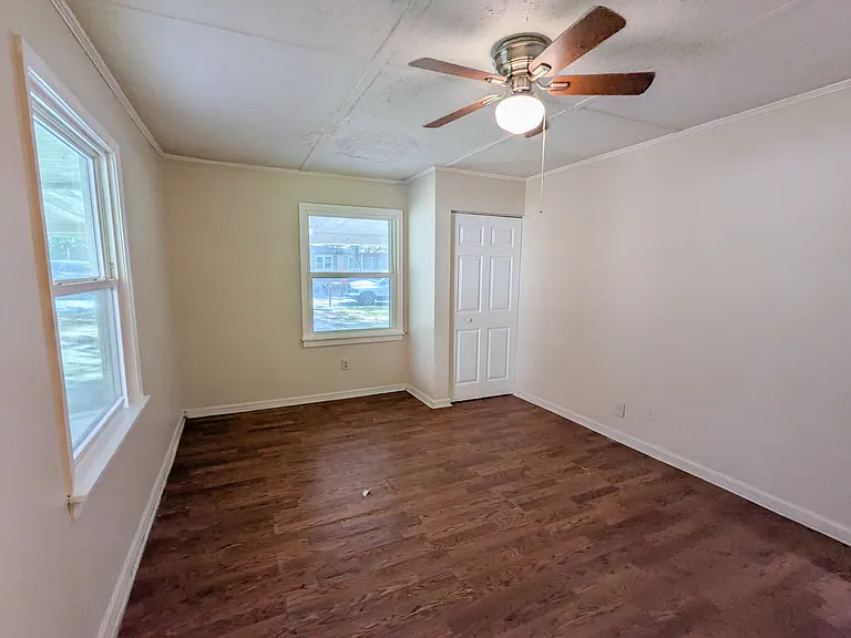 2820 Cardo Dr NW — Photo 8