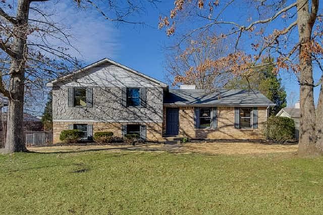 1st image of 262 Millstone Cir