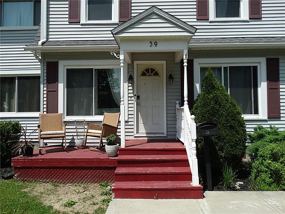 5th image of 39 Houghton Cir