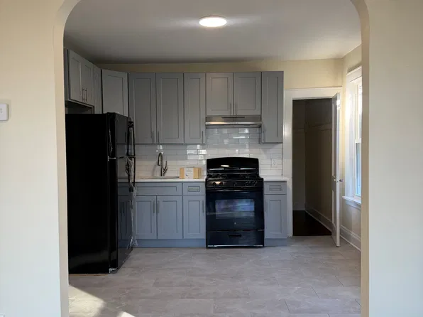 40-42 Tremont Ave #2, Bridgeport, CT 06606
