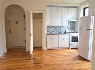 348 86th St #303, Brooklyn, NY 11209