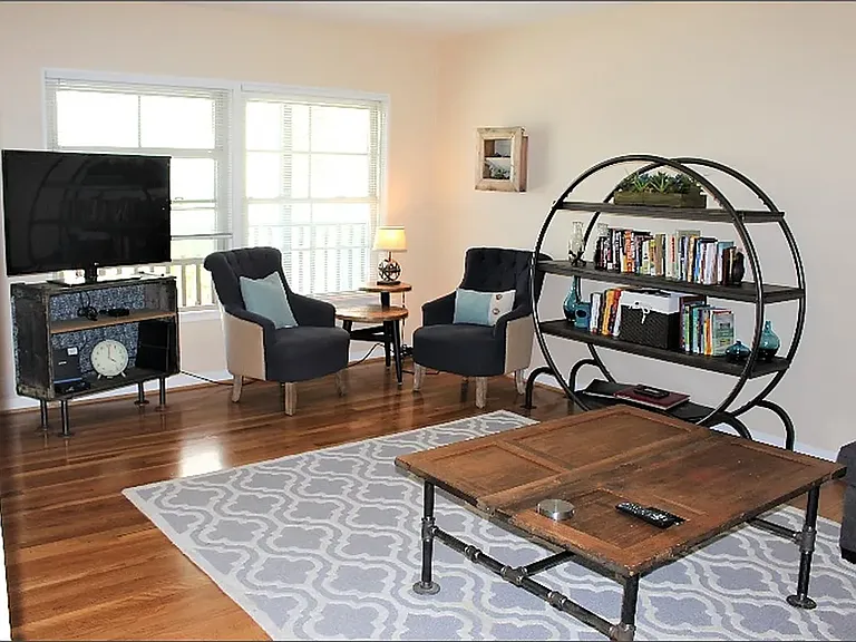 865 Morro St #12 — Photo 7