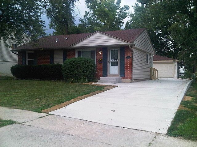 1st image of 468 E Fullerton Ave