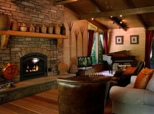 14511 Occidental Rd, Sebastopol, CA 95472