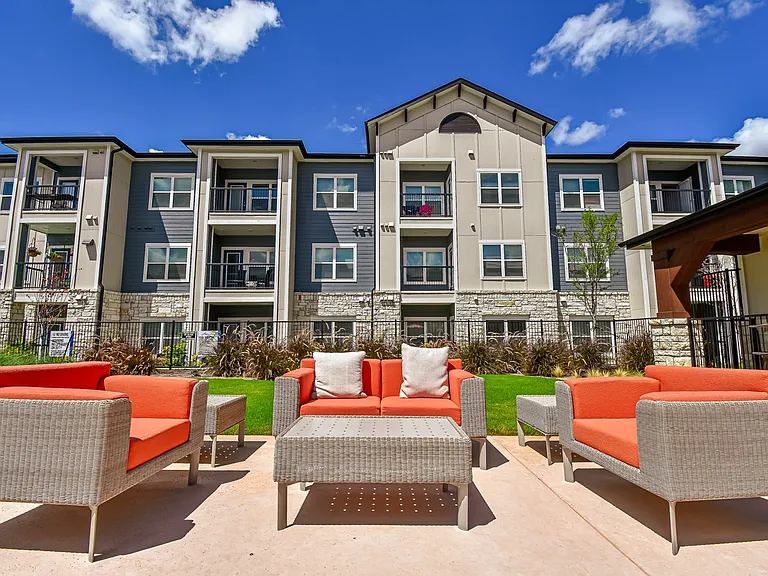 Aspire at Live Oak — Photo 63