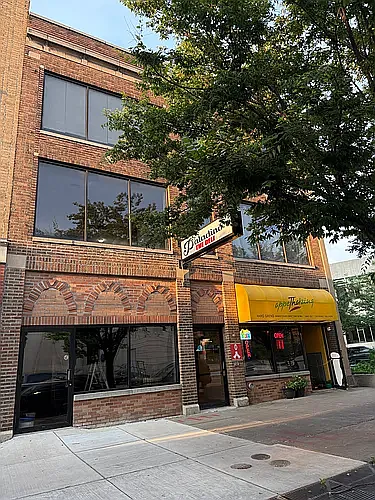1 bed, 800 sqft, $1,295 — Photo 1