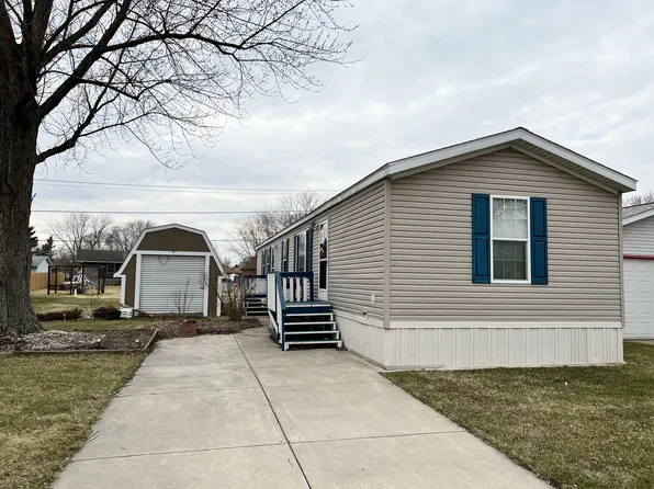 12 Countryside Est, Sandwich, IL 60548