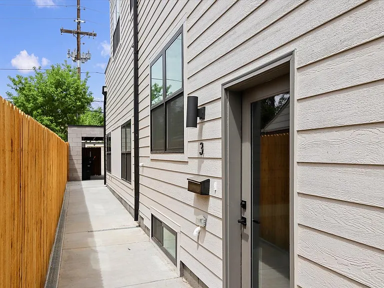 1327 Jersey St #3 — Photo 23