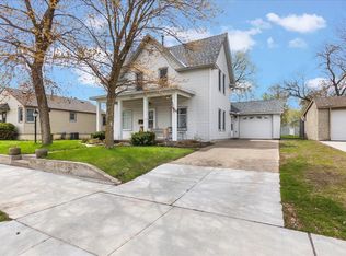 132 Willow St S, Sauk Centre, MN 56378
