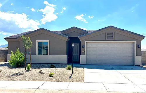 2478 Weatherwood Way Photo 1